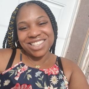 Meet your Posher, Latifa